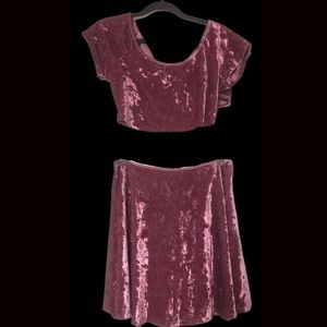 Pink velvet set